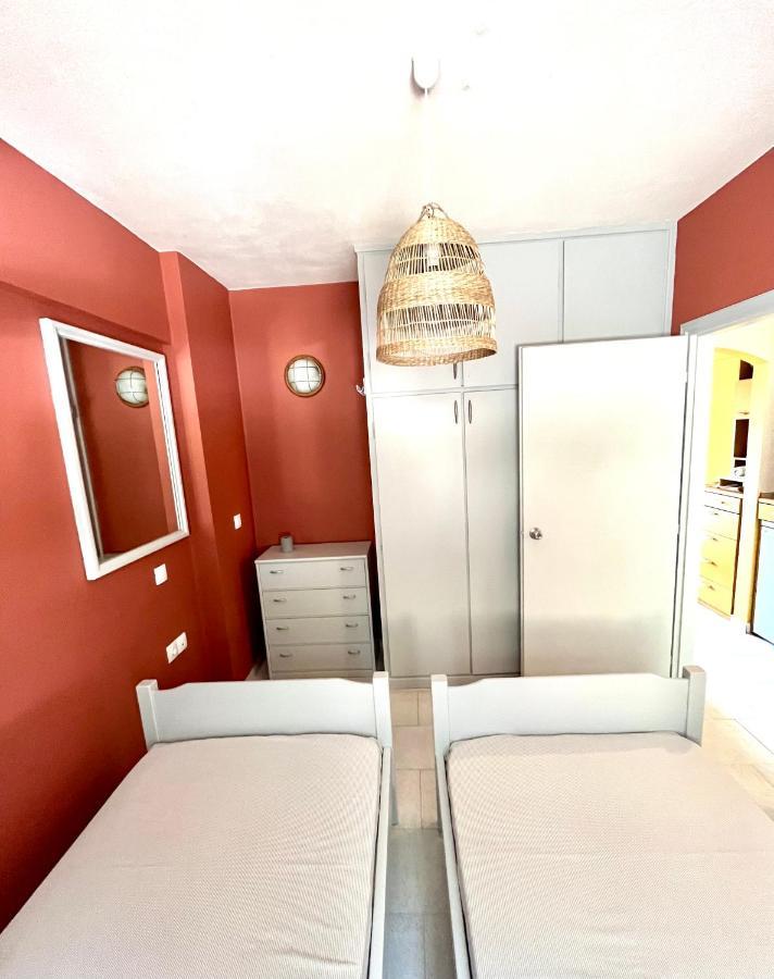 Costal Apartment グリファダ エクステリア 写真